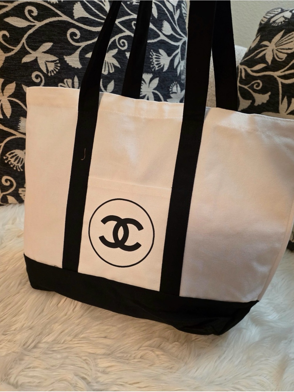 CHANEL white and Black Canvas Tote with CC Logo